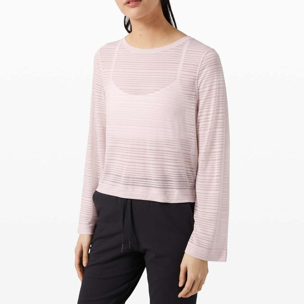 LULULEMON Clear and Present Long Sleeve No Size Tag Check Measurements